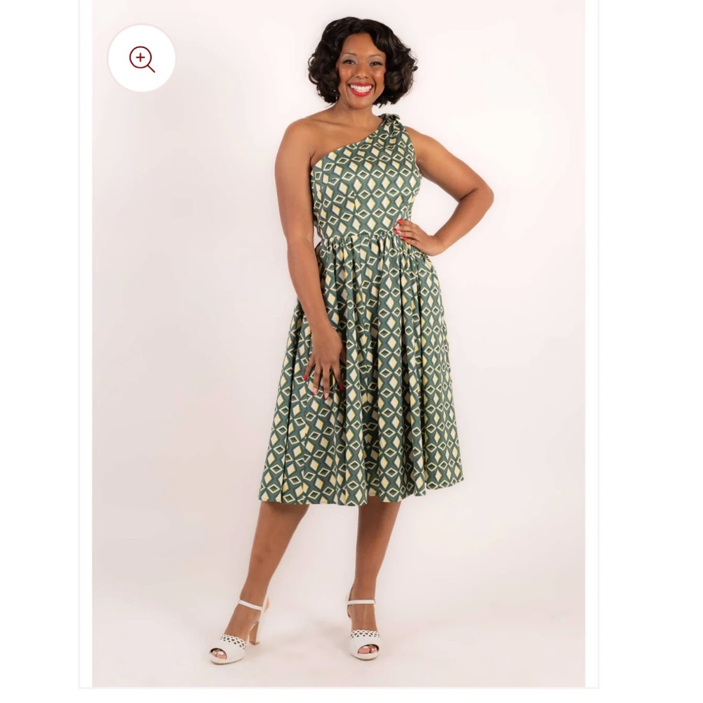 Collectif Theo Tiki Harlequin Swing Dress UK22